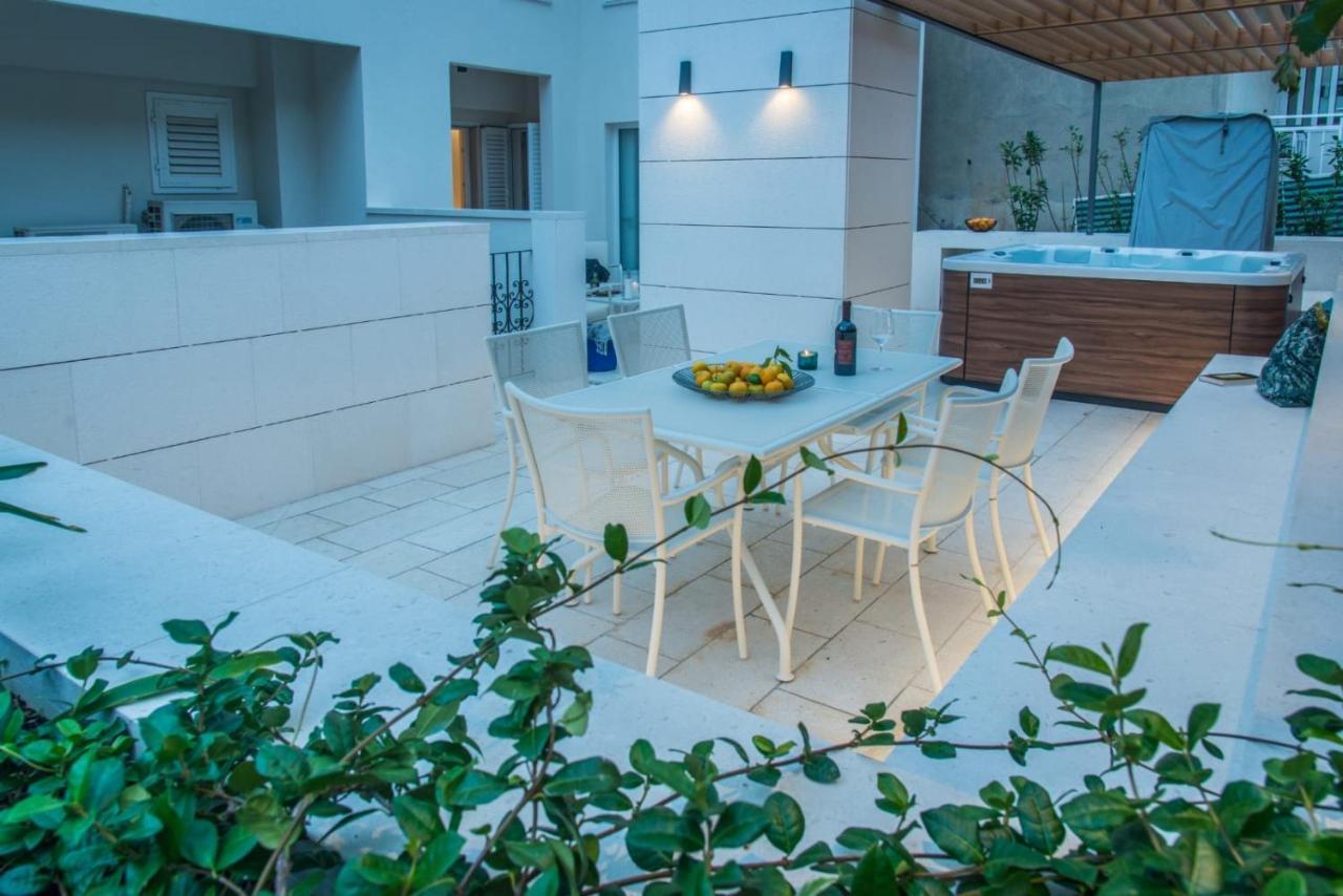 Apartments Villa Medic Брела Экстерьер фото