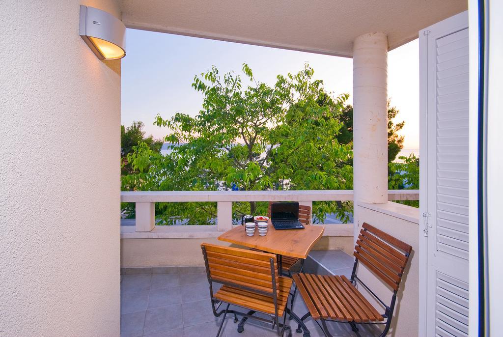 Apartments Villa Medic Брела Экстерьер фото