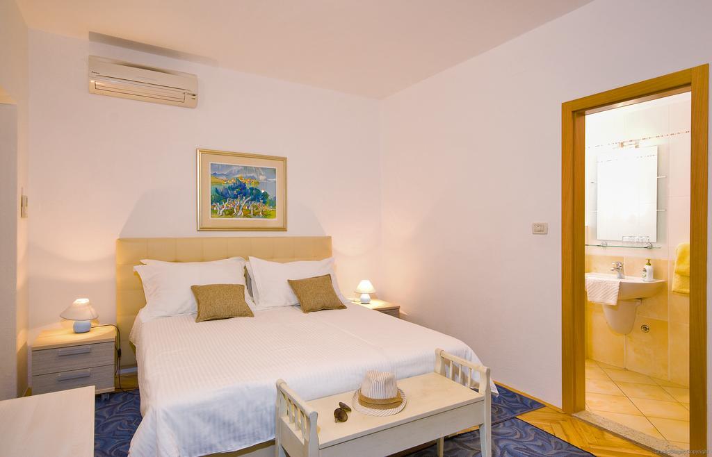 Apartments Villa Medic Брела Экстерьер фото